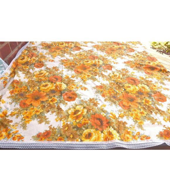 Vintage Orange Floral Tablecloth Fabric Remnant - Picture 2 of 5